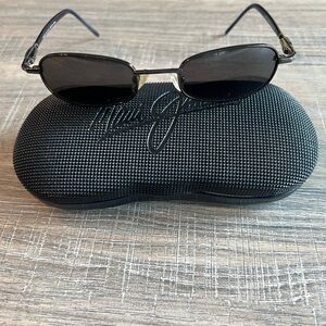 Maui Jim Black Sunglasses